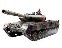 Heng Long Panzer Leopard II A6 2.4 GHz, RTR, Massstab 1:16, Schussfunktion